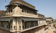 Aath Haveli